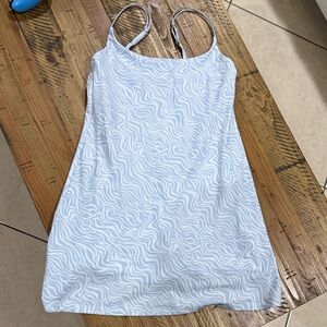Abercrombie & Fitch Light Blue and White Wave Dress